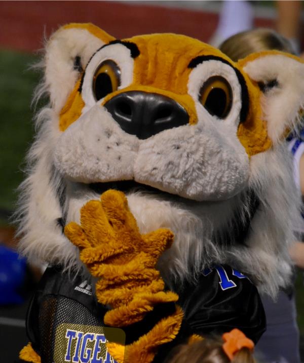 /Images/uploads/Lee County Schools/lee-county-schools/entries/32299thumb.jpg